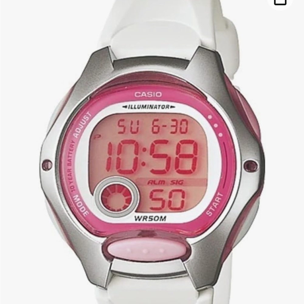 New-Women’s Casio digital watch
